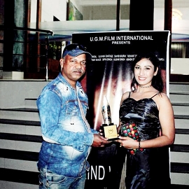 Actress Mini Bansal Honoured  At Kala Samruddhi International Film Festival 2019